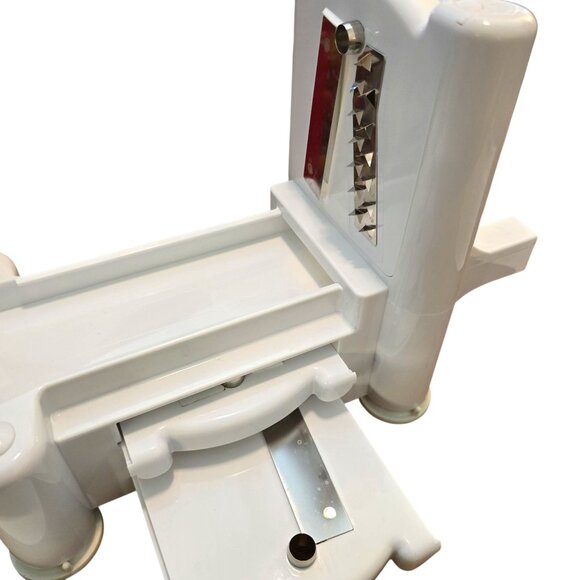 Paderno World Cuisine Vegetable Spiralizer Turning Slicer With Box CM2127 - Picture 9 of 11